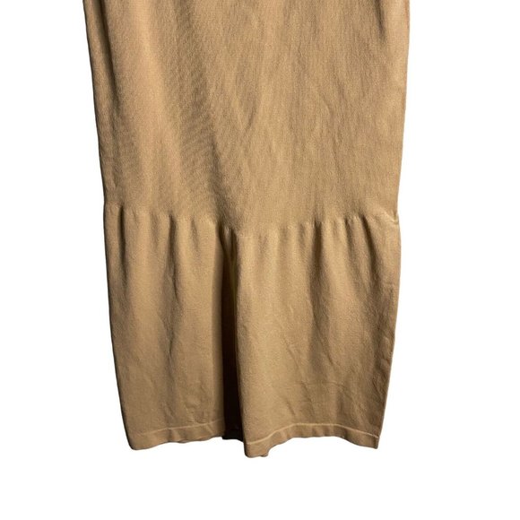 Marilyn Monroe Women's Tan Seamless Shaping Slip - Picture 3 of 6